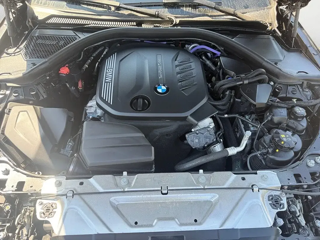 BMW 320 - Thumbnail 13