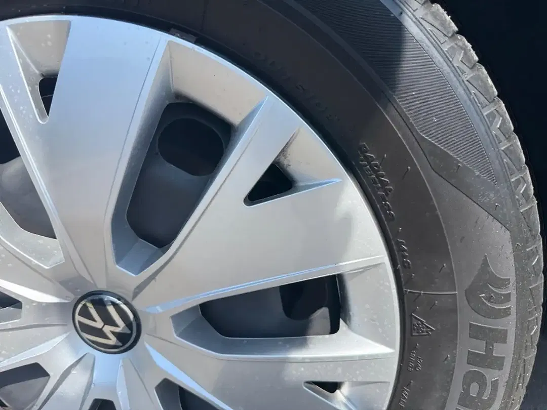 Volkswagen Taigo - Thumbnail 9
