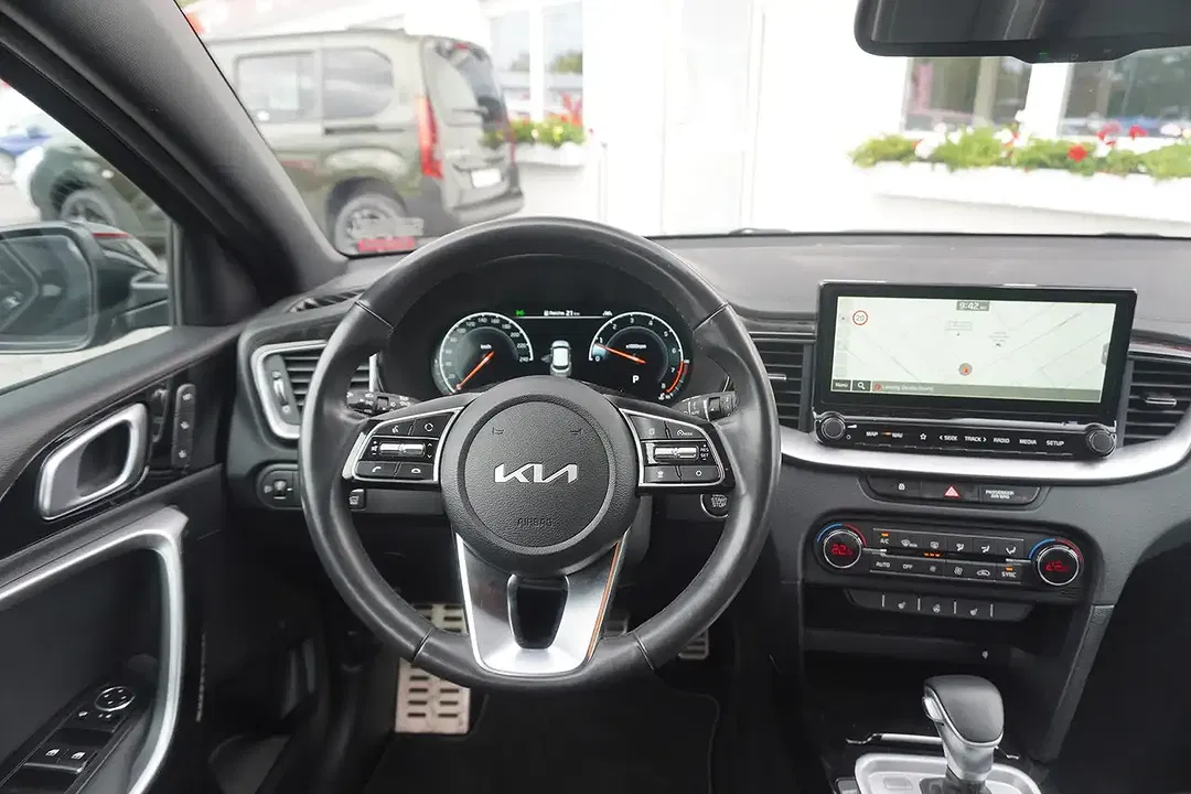 Kia XCeed 1.6 T-GDI Xdition - foto 14