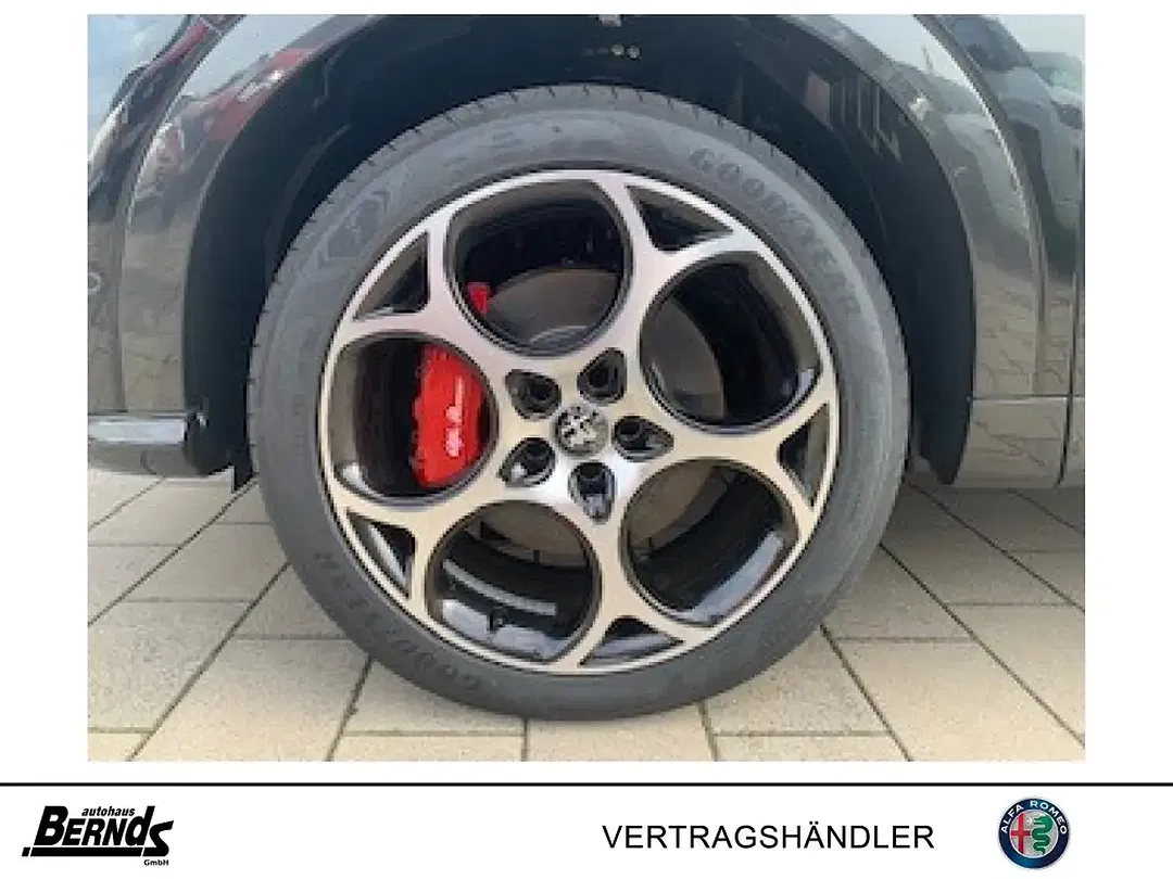 Alfa Romeo Tonale - Thumbnail 12