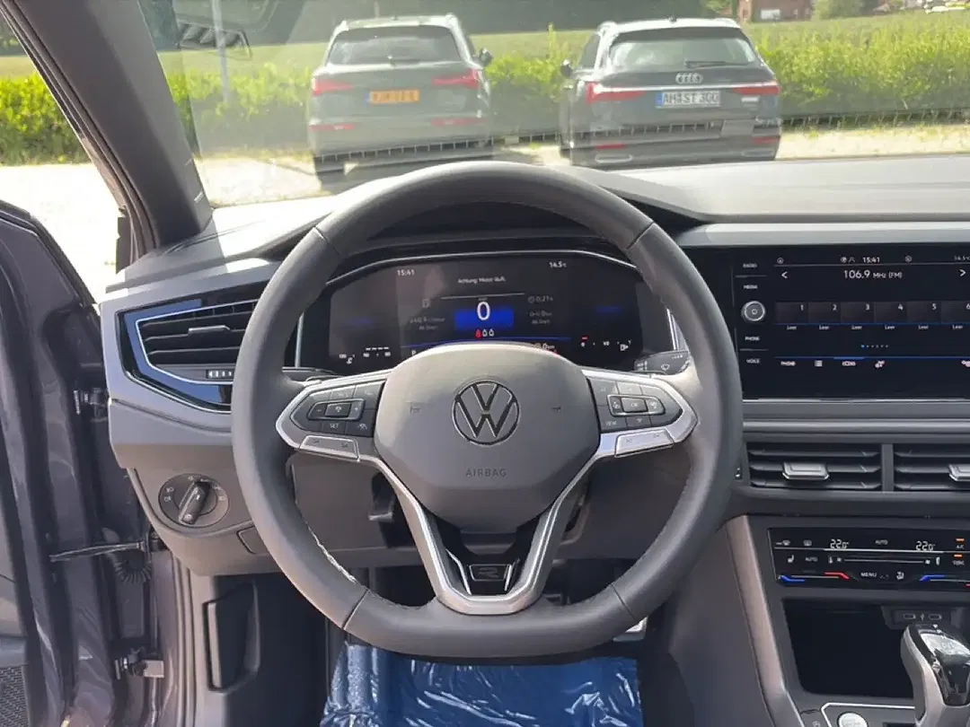 Volkswagen Taigo - Thumbnail 13