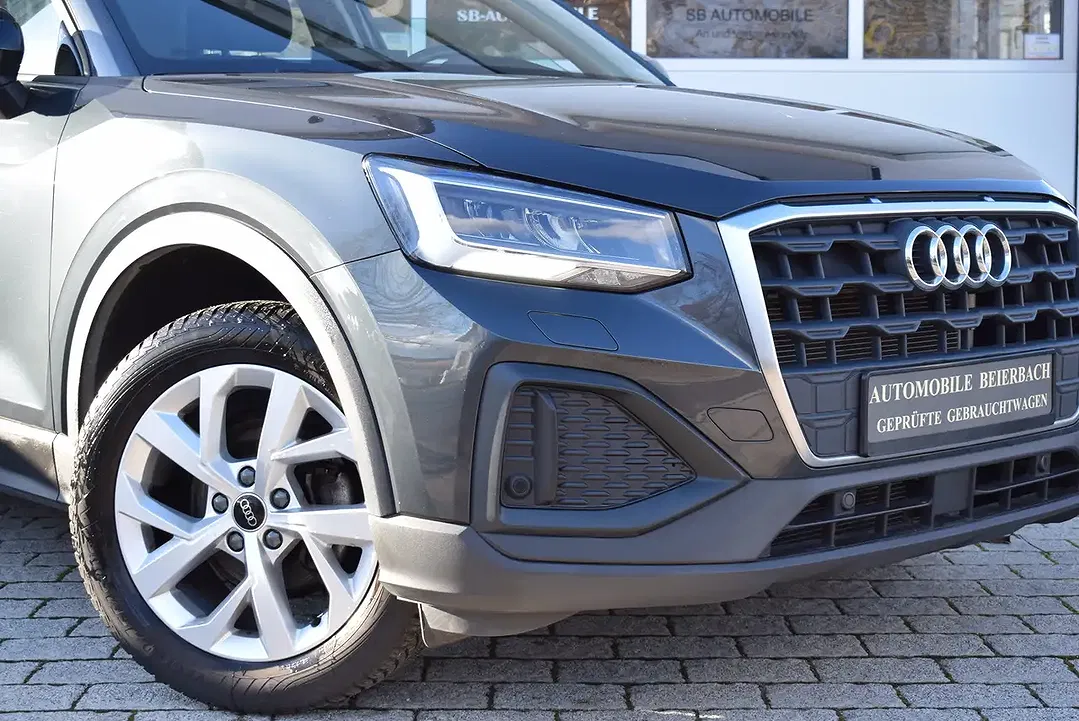 Audi Q2 30 TFSI - foto 11