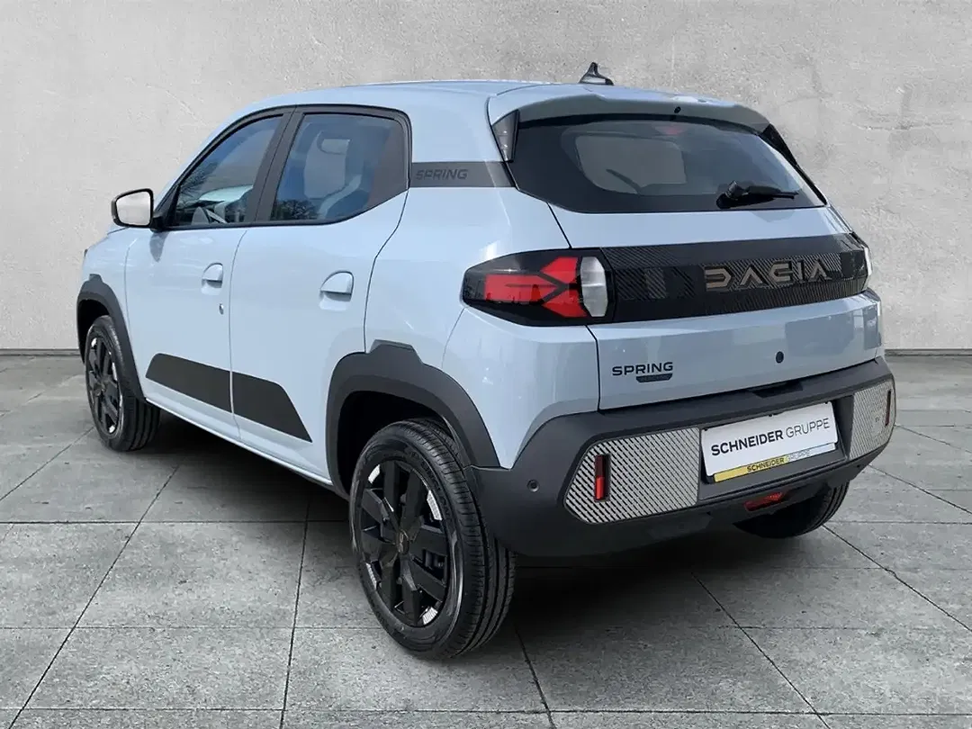 Dacia Spring - Thumbnail 3
