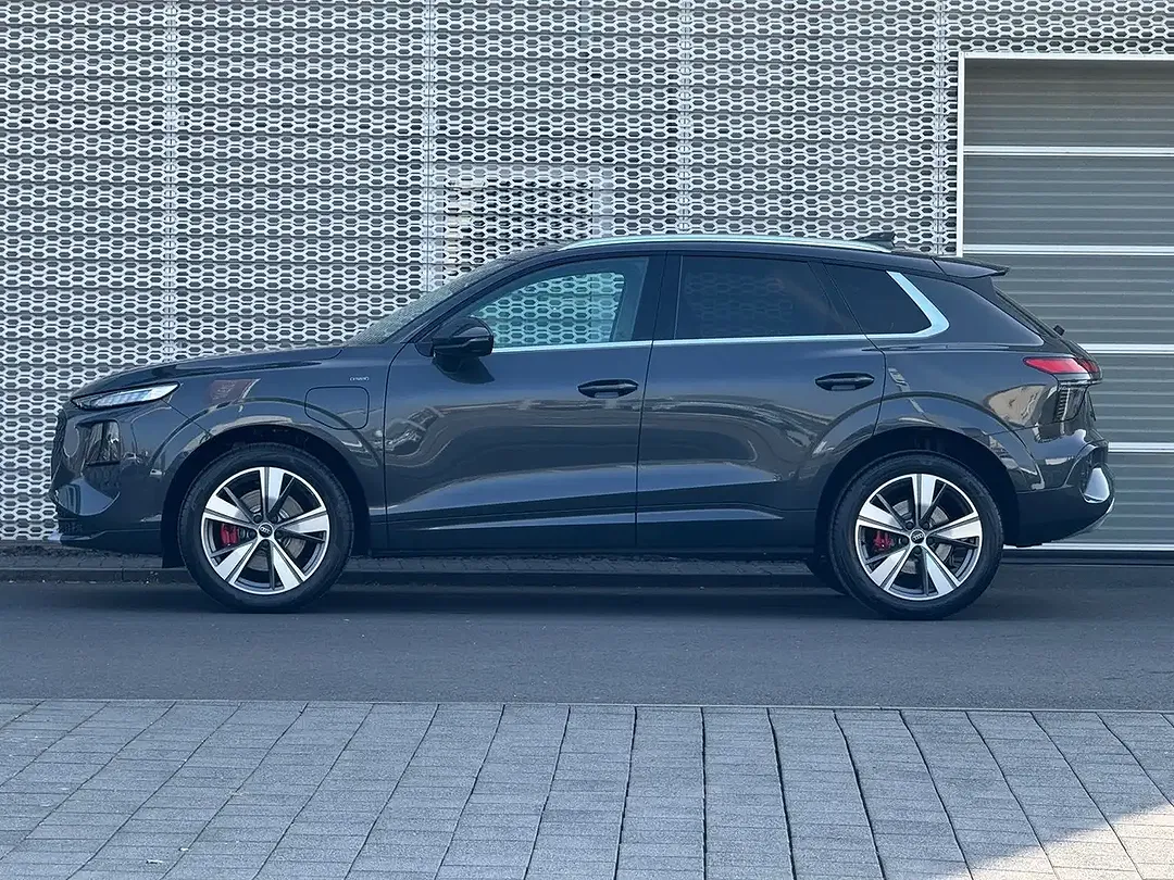Audi Q3 - foto 1