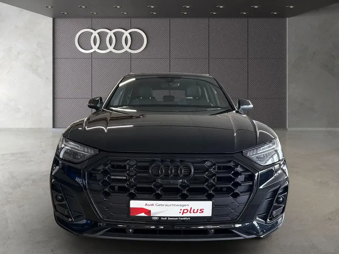 Audi Q5 - Thumbnail 3