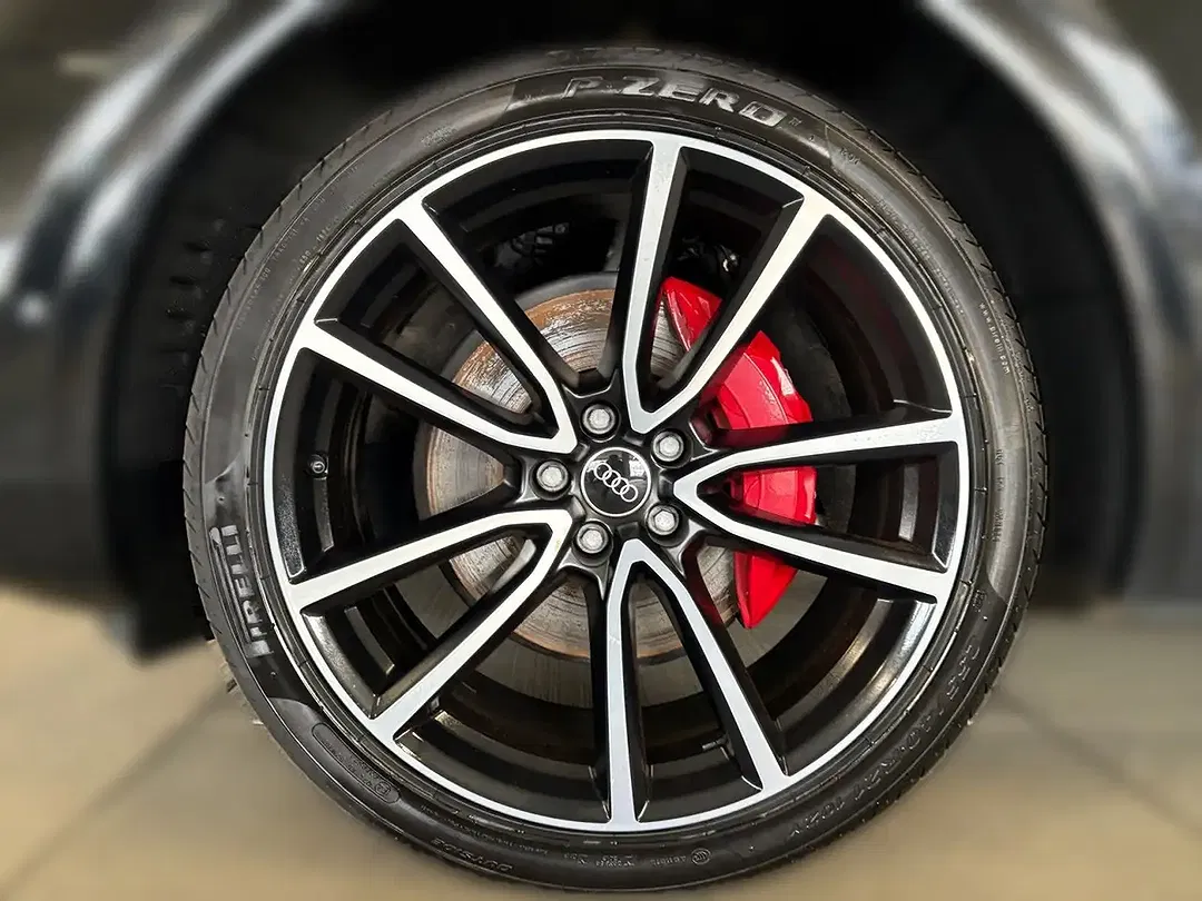 Audi Q5 - Thumbnail 4