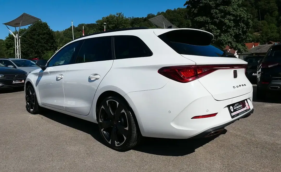 CUPRA Leon - Thumbnail 11
