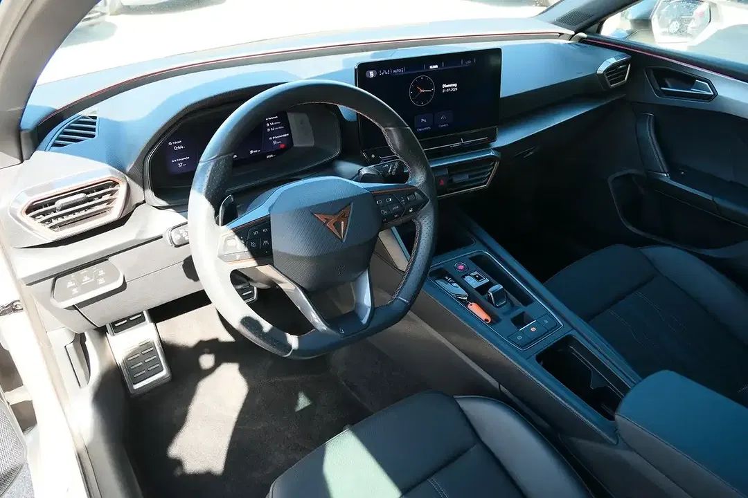 CUPRA Leon - Thumbnail 12