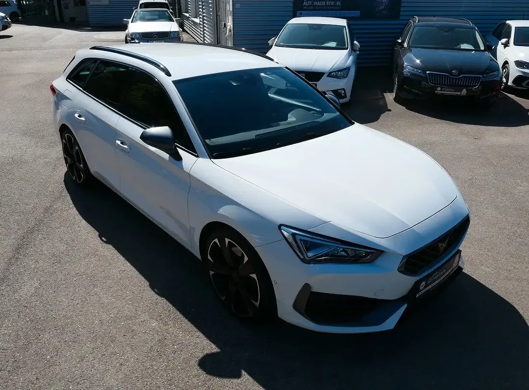 CUPRA Leon - Thumbnail 5