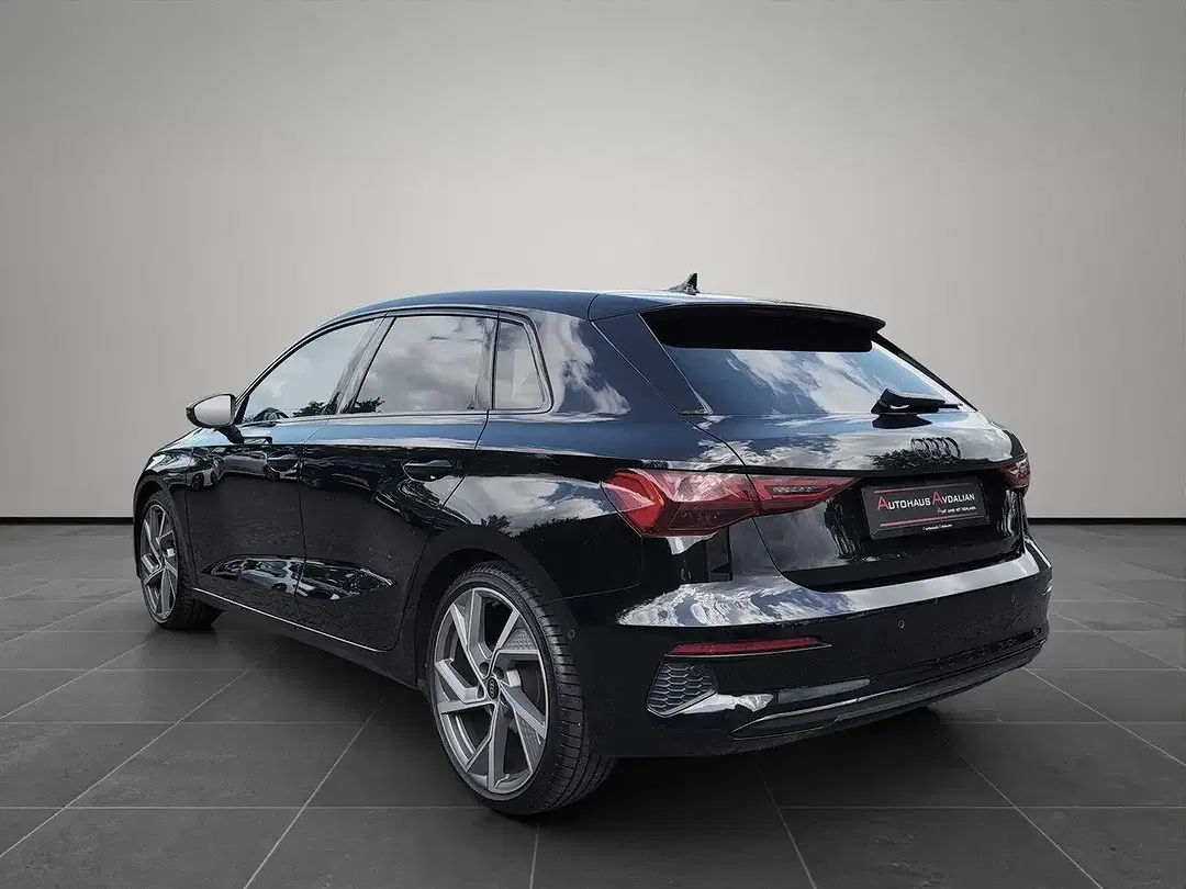 Audi A3 - Thumbnail 3