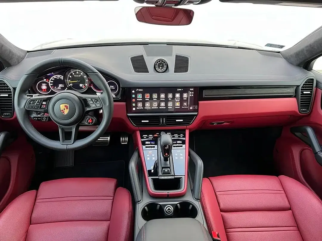 Porsche Cayenne - Thumbnail 6