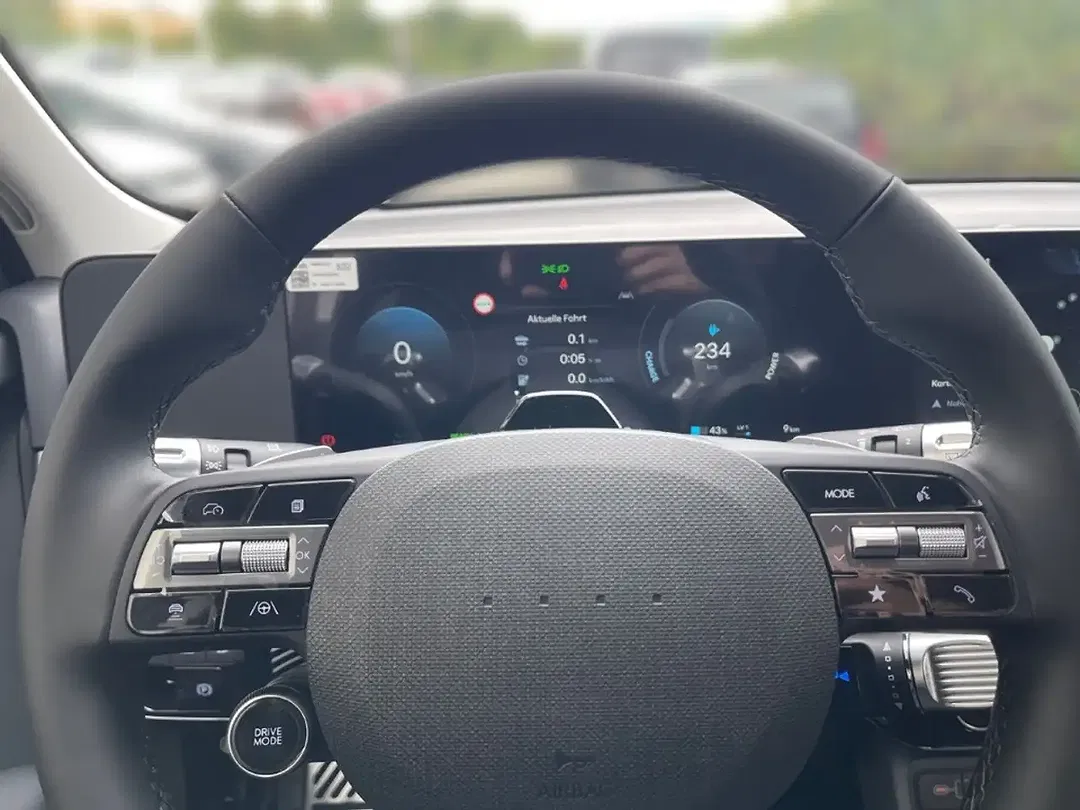 Hyundai IONIQ 5 - Thumbnail 8