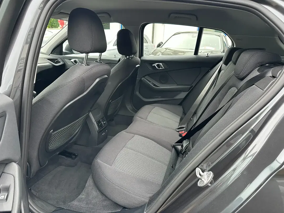 BMW 118 Advantage - foto 8