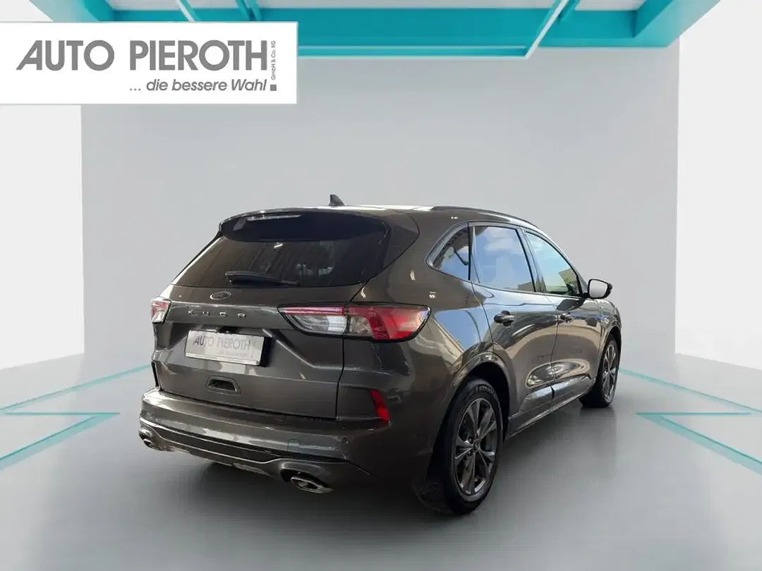 Ford Kuga - Thumbnail 3
