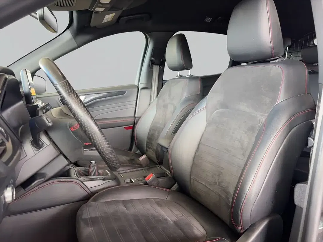 Ford Kuga - Thumbnail 9