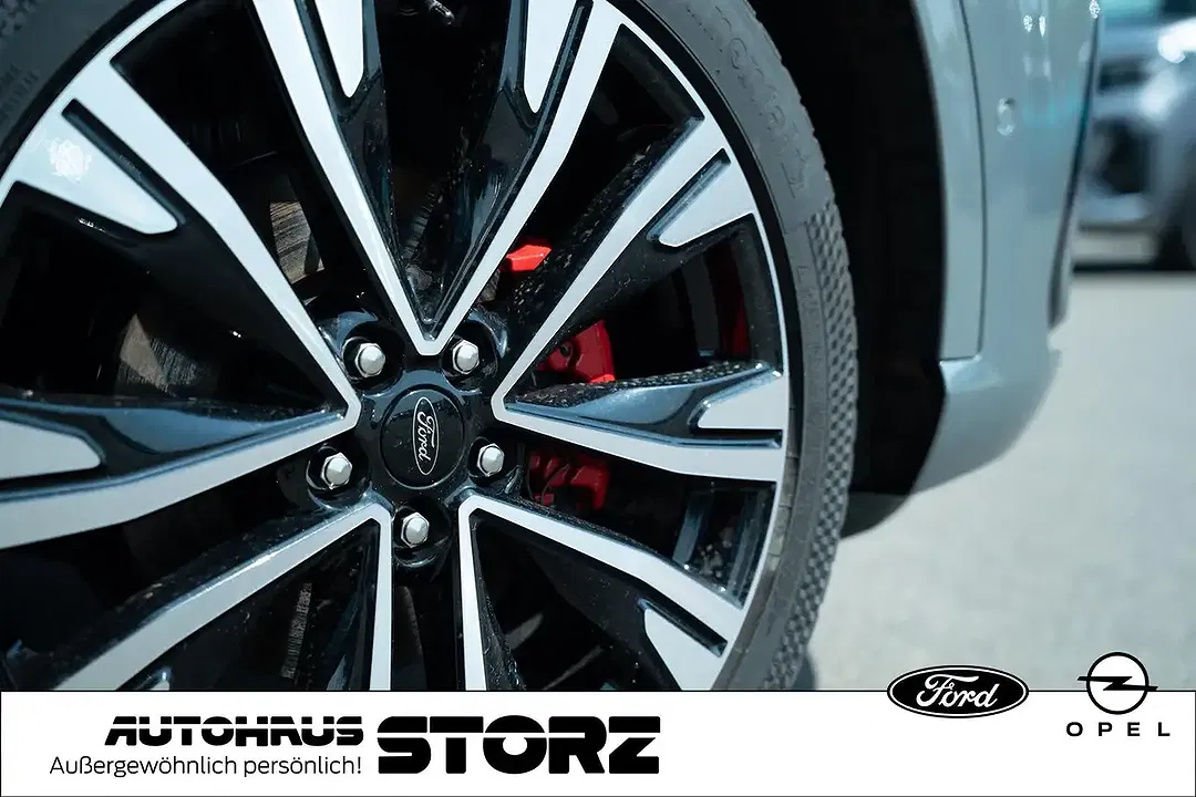 Ford Kuga - Thumbnail 12