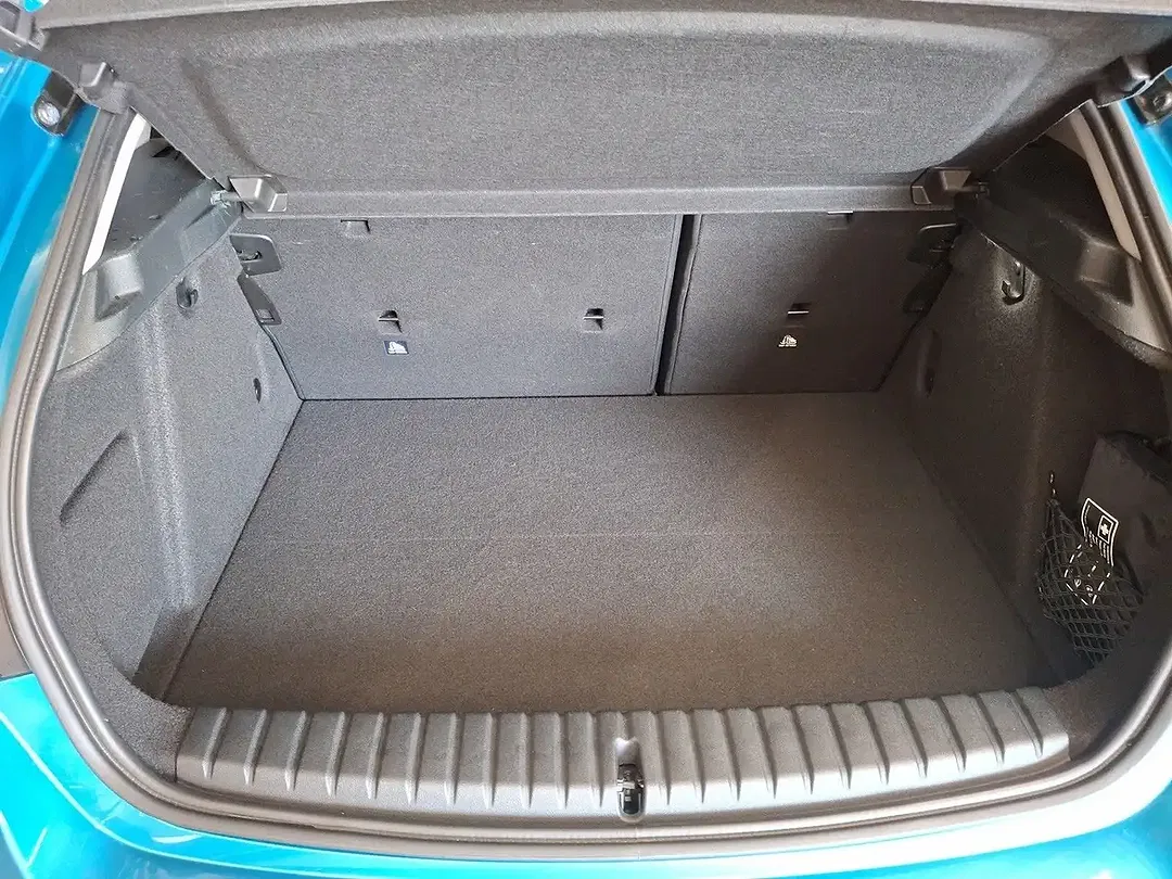 BMW 118 Advantage - foto 14