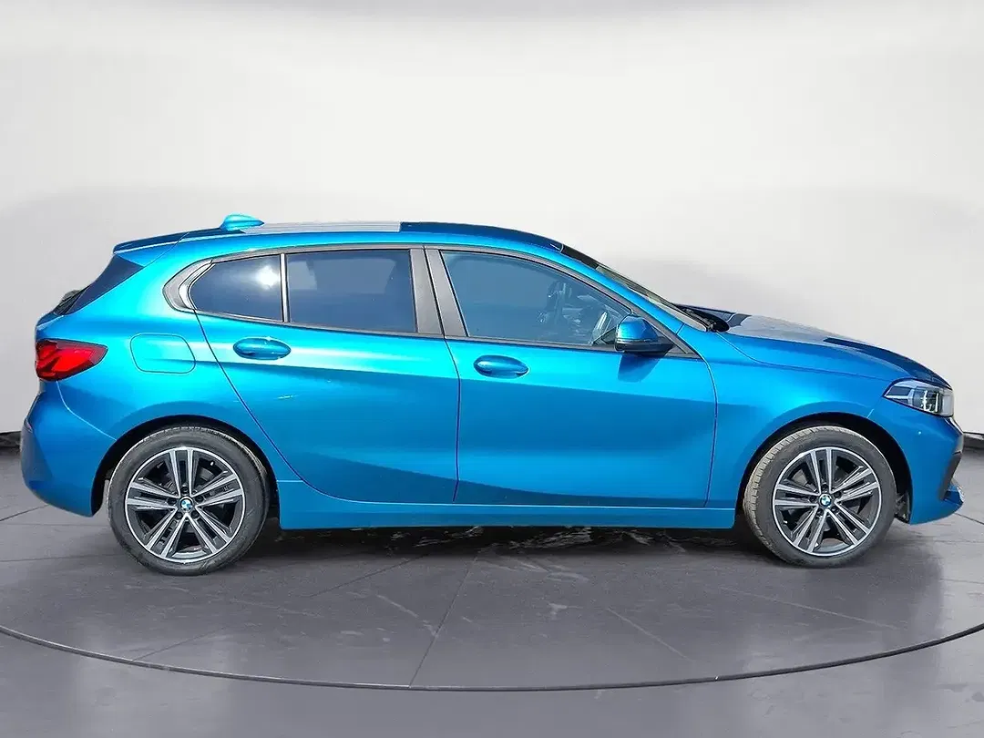 BMW 118 - Thumbnail 5