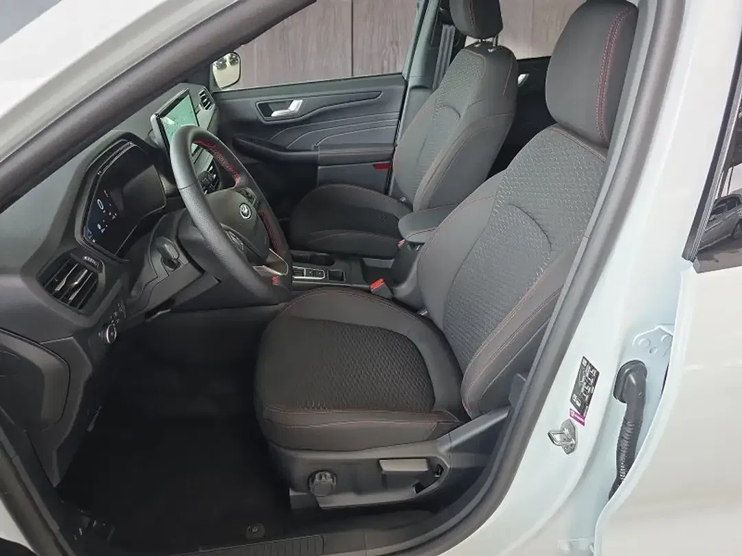 Ford Kuga - Thumbnail 9