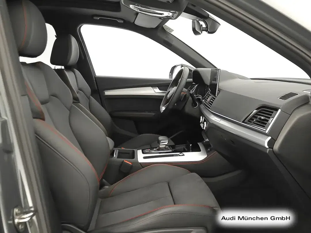 Audi Q5 - Thumbnail 10
