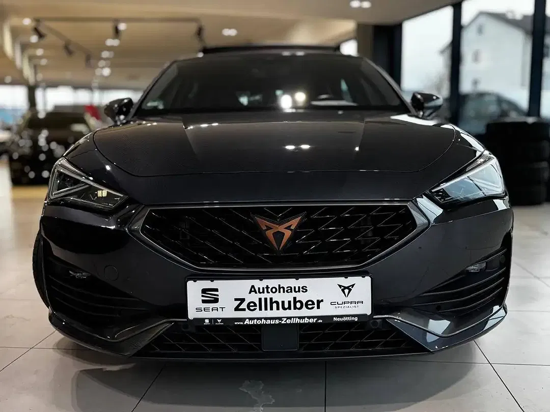 CUPRA Leon - Thumbnail 2