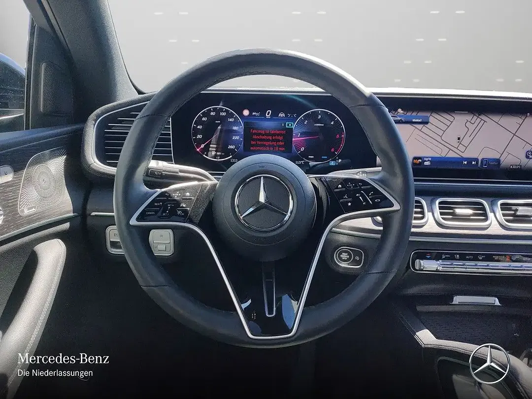 Mercedes-Benz GLE 300 - Thumbnail 13