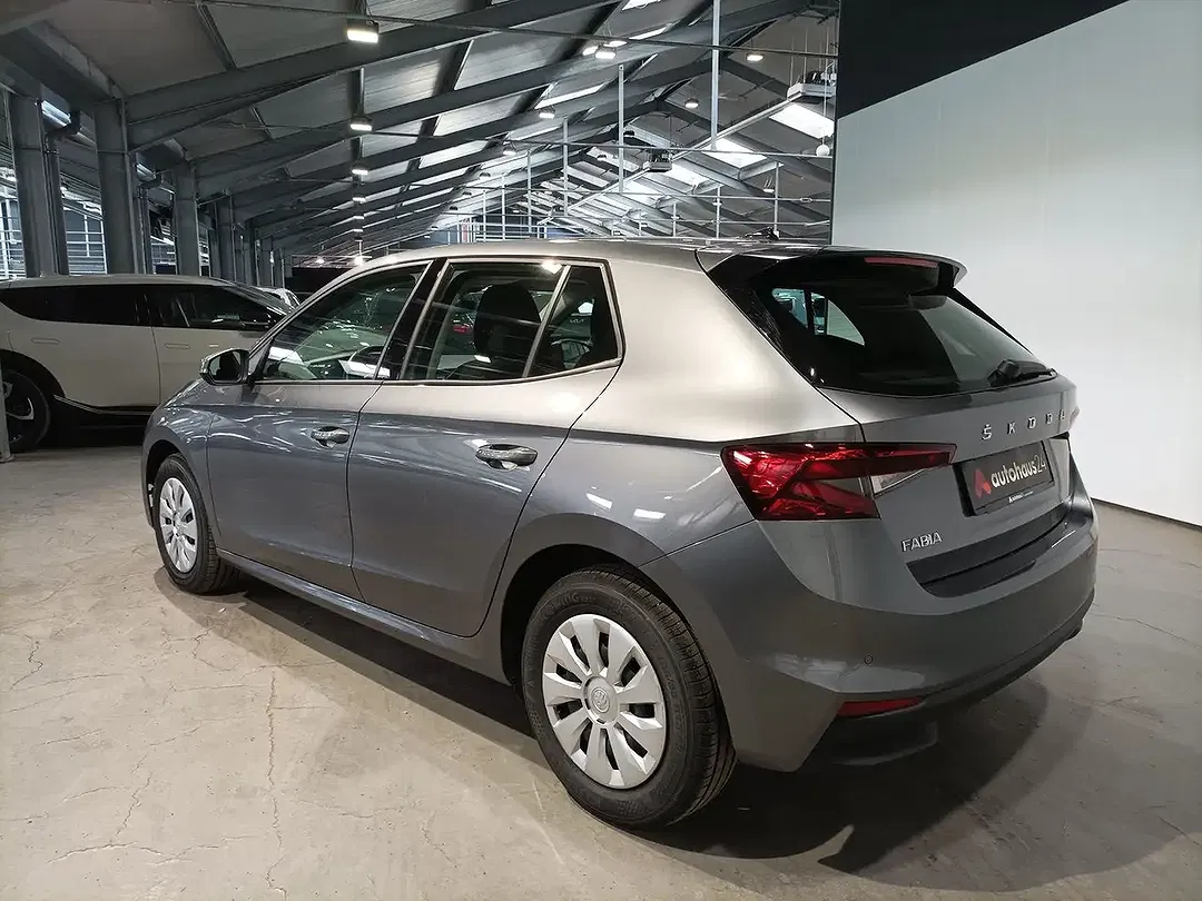 Skoda Fabia - Thumbnail 4