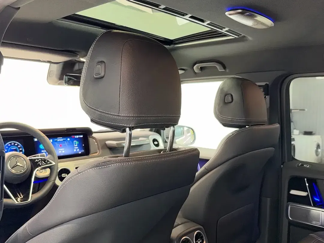 Mercedes-Benz G 580 - Thumbnail 13