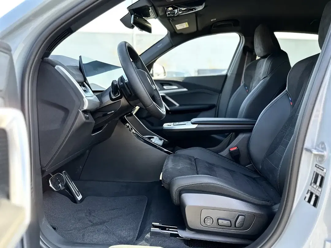 BMW X2 - Thumbnail 11