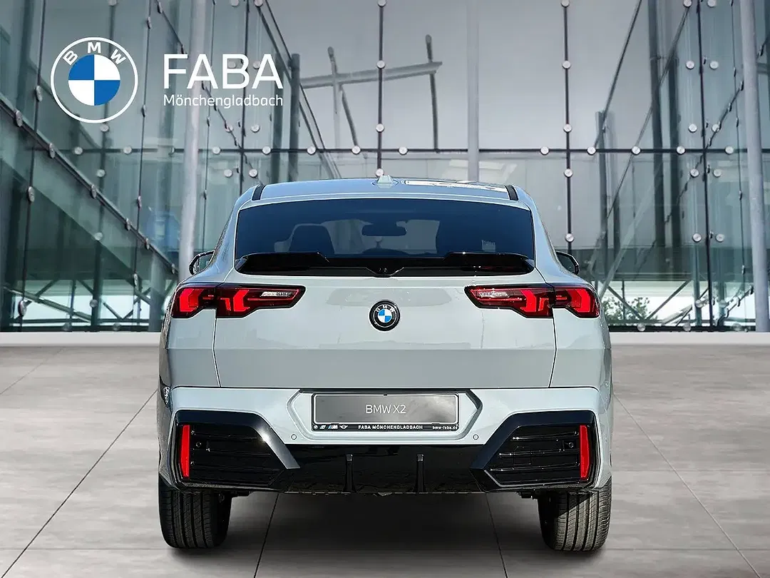 BMW X2 - Thumbnail 4