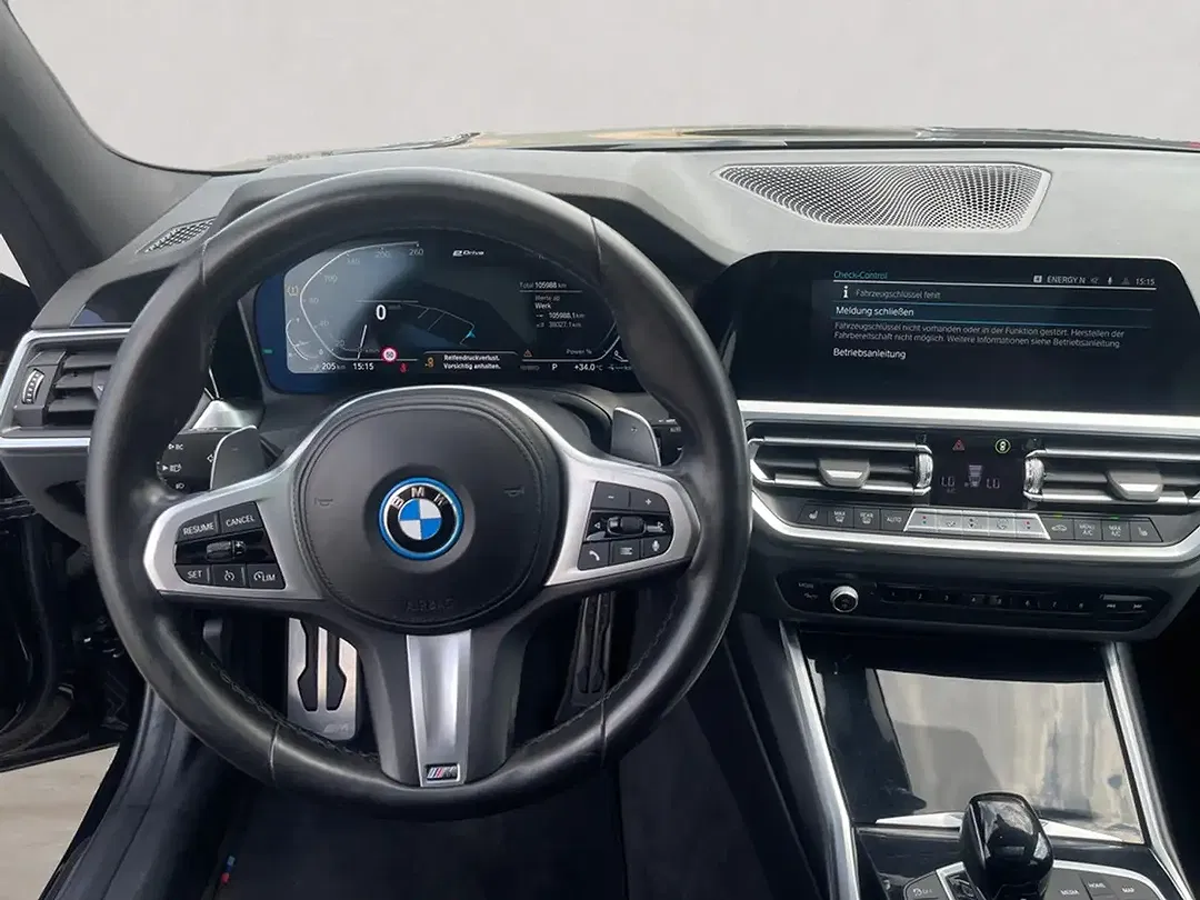 BMW 320 - Thumbnail 10