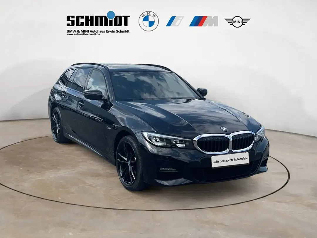 BMW 320 - Thumbnail 7