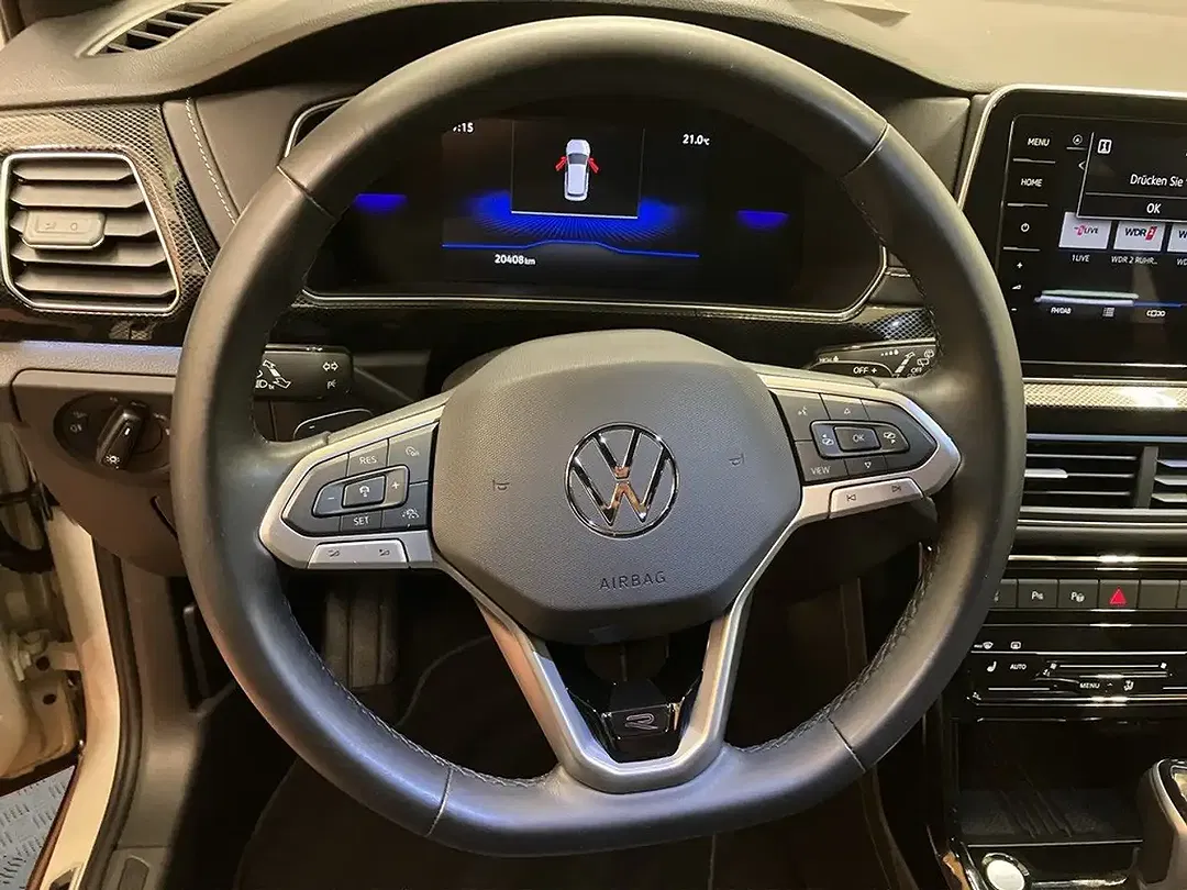Volkswagen T-Cross - Thumbnail 10