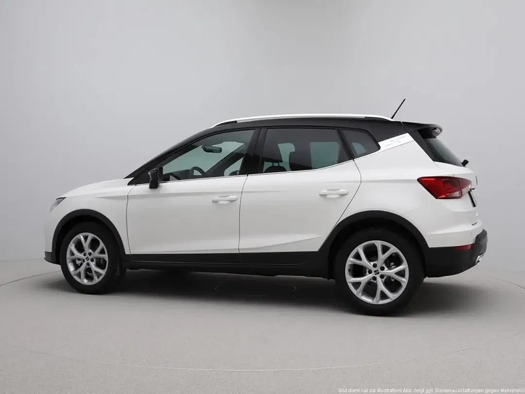 SEAT Arona - Thumbnail 4