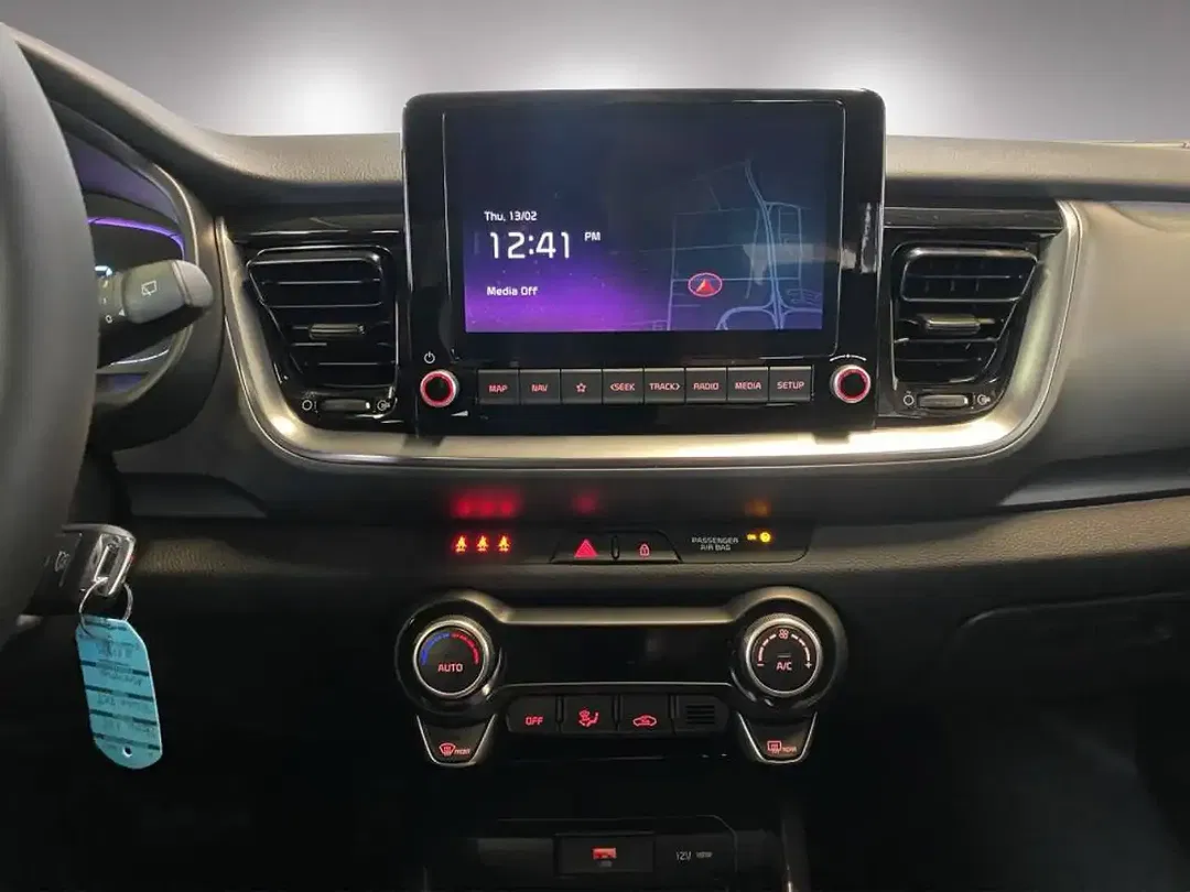 Kia Stonic - Thumbnail 6