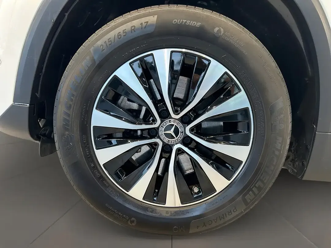 Mercedes-Benz GLA 250 - Thumbnail 7