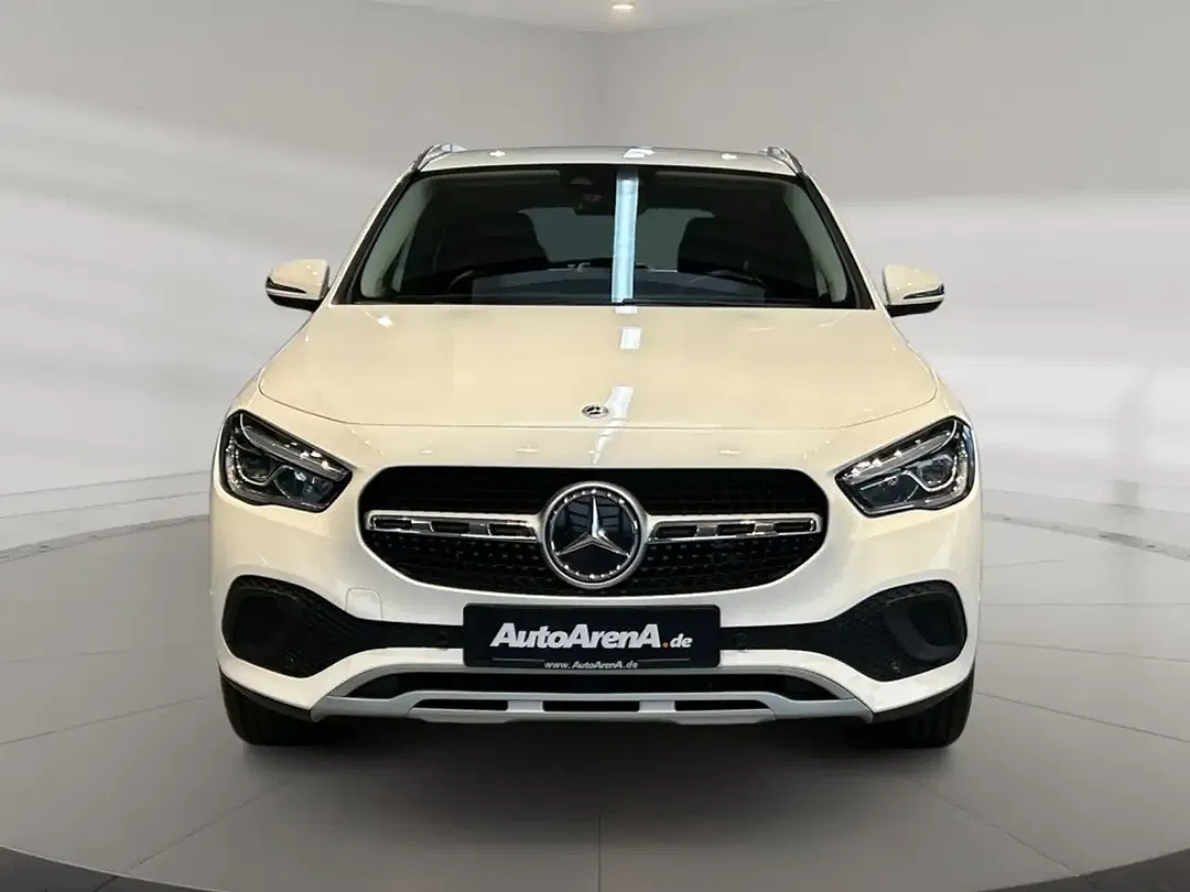 Mercedes-Benz GLA 250 - Thumbnail 4