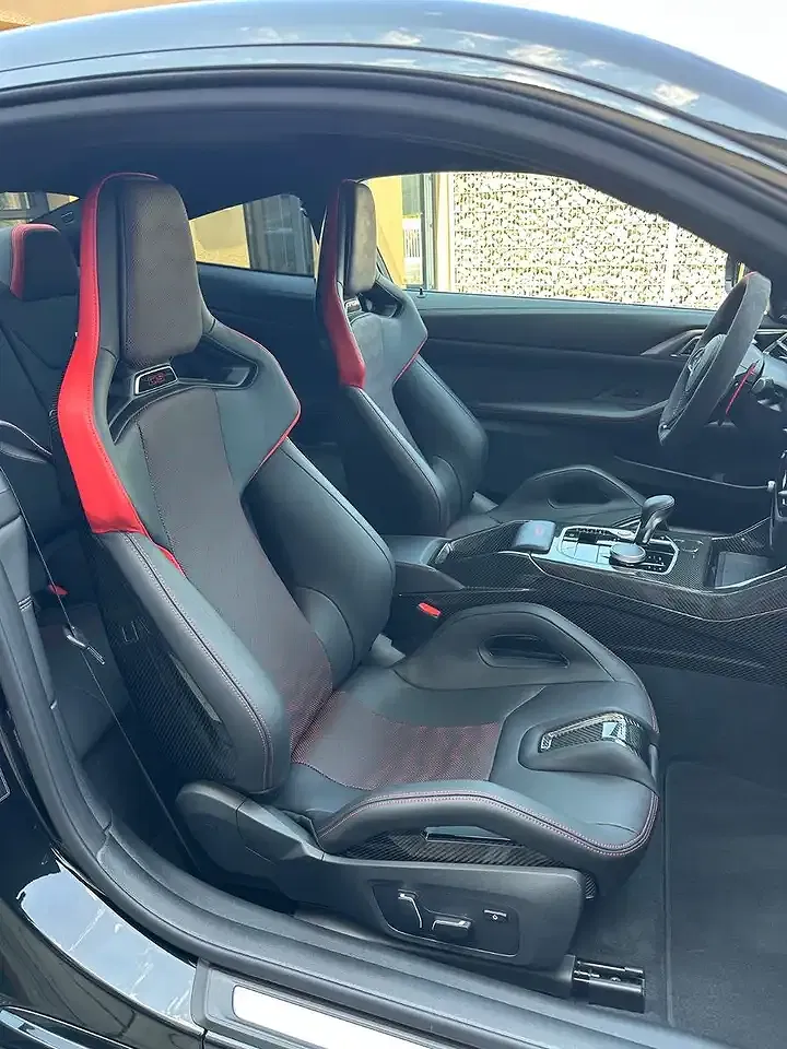 BMW M4 - Thumbnail 11