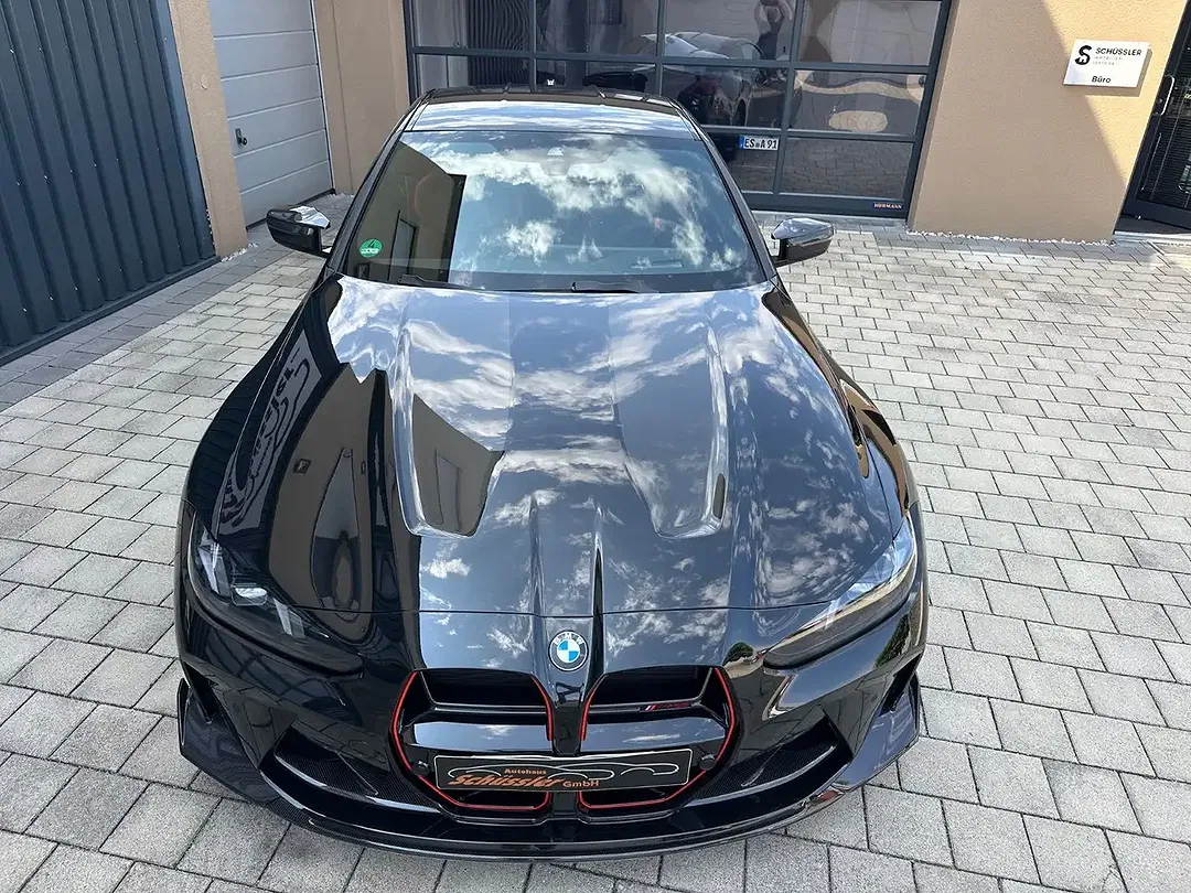 BMW M4 - Thumbnail 8