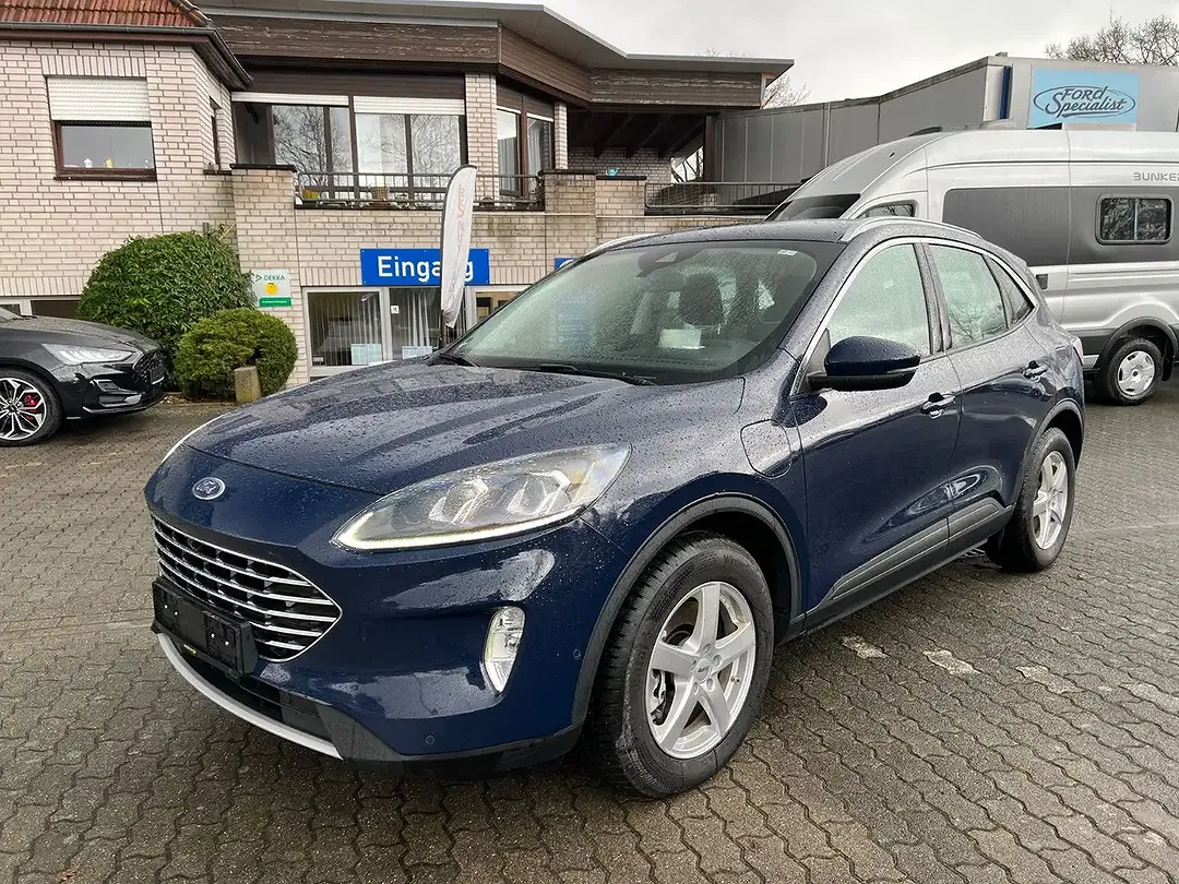 Ford Kuga - Thumbnail 3