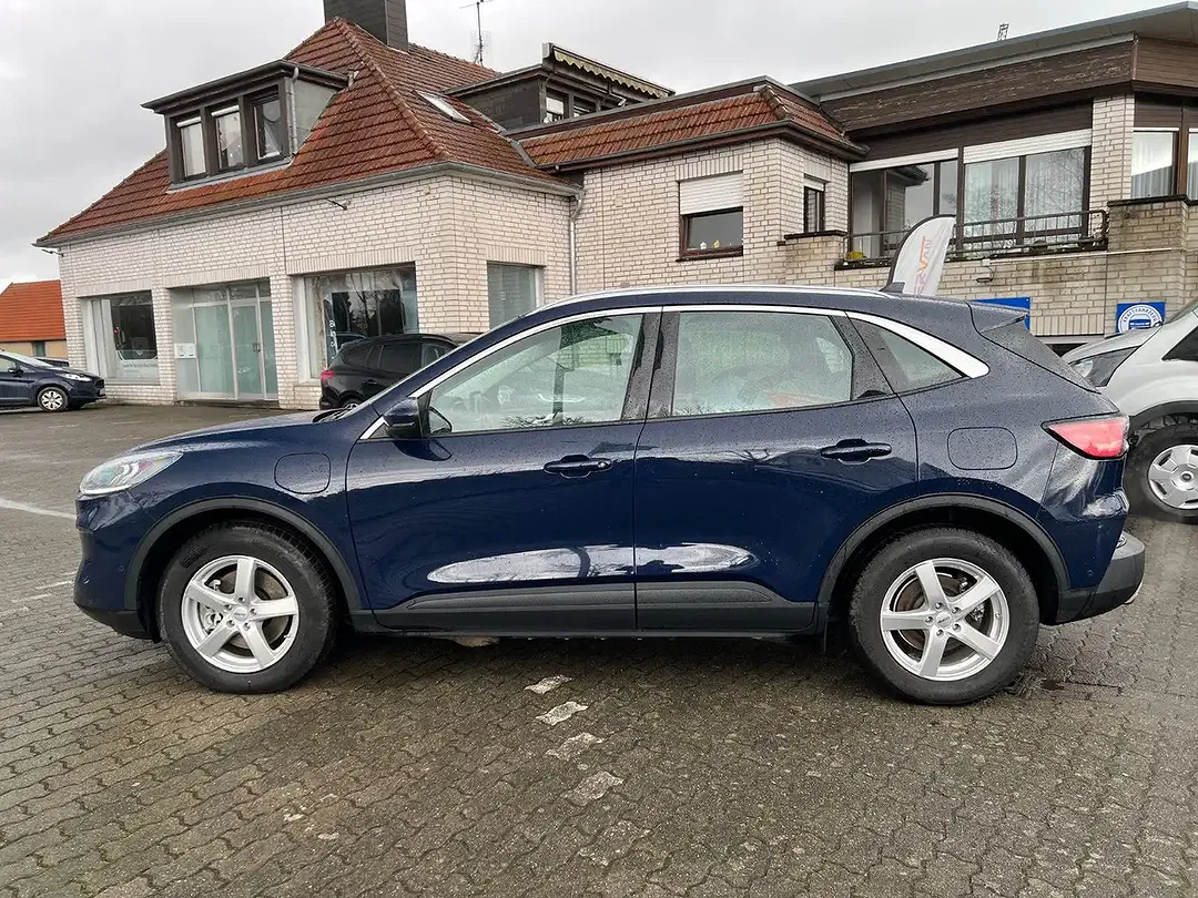 Ford Kuga - Thumbnail 8