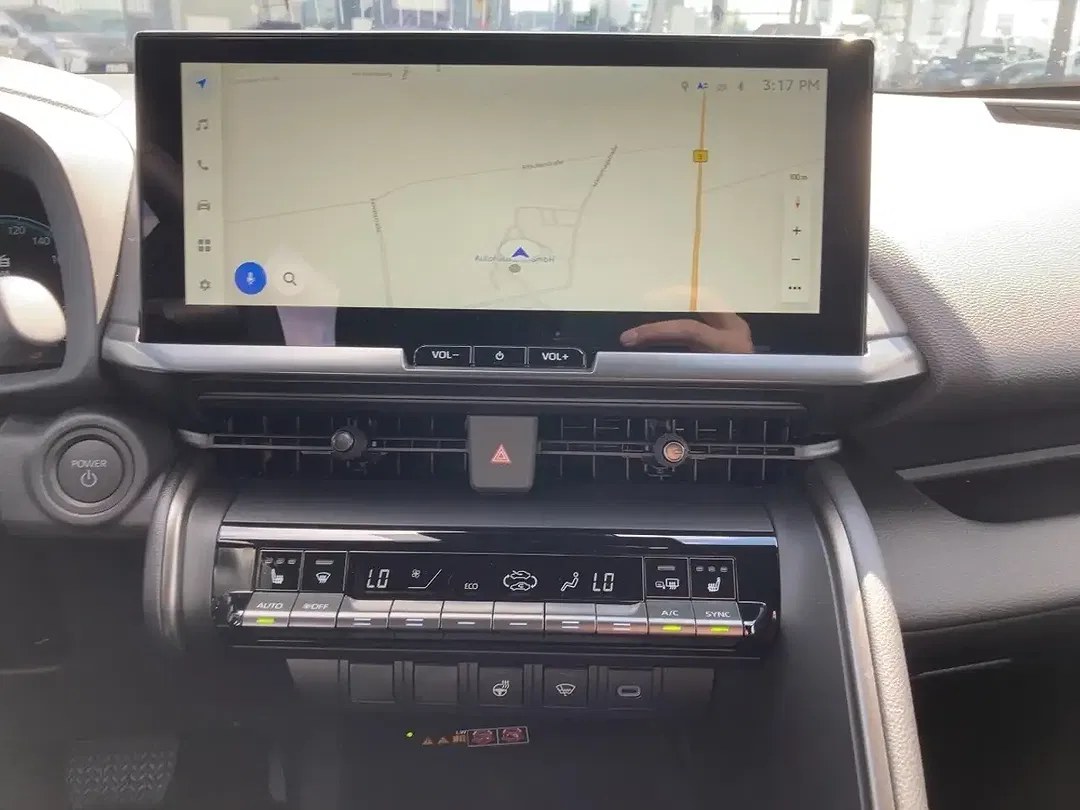 Toyota C-HR - Thumbnail 10