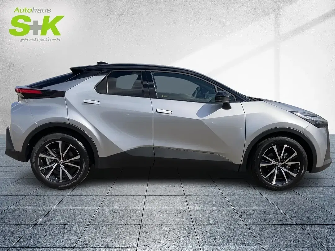 Toyota C-HR - Thumbnail 5