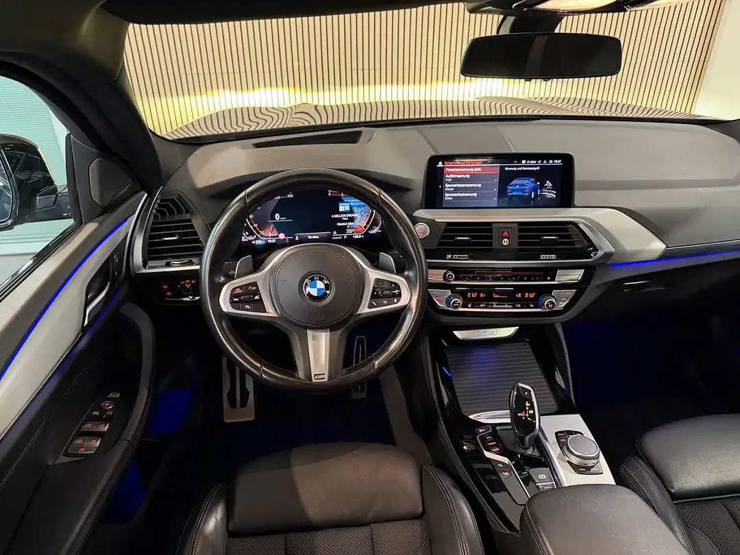 BMW X4 - Thumbnail 12