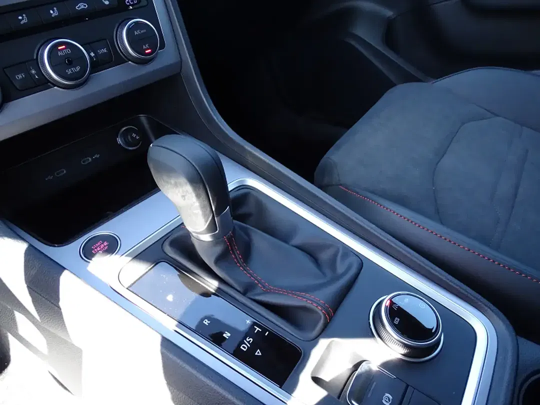 SEAT Ateca - Thumbnail 12