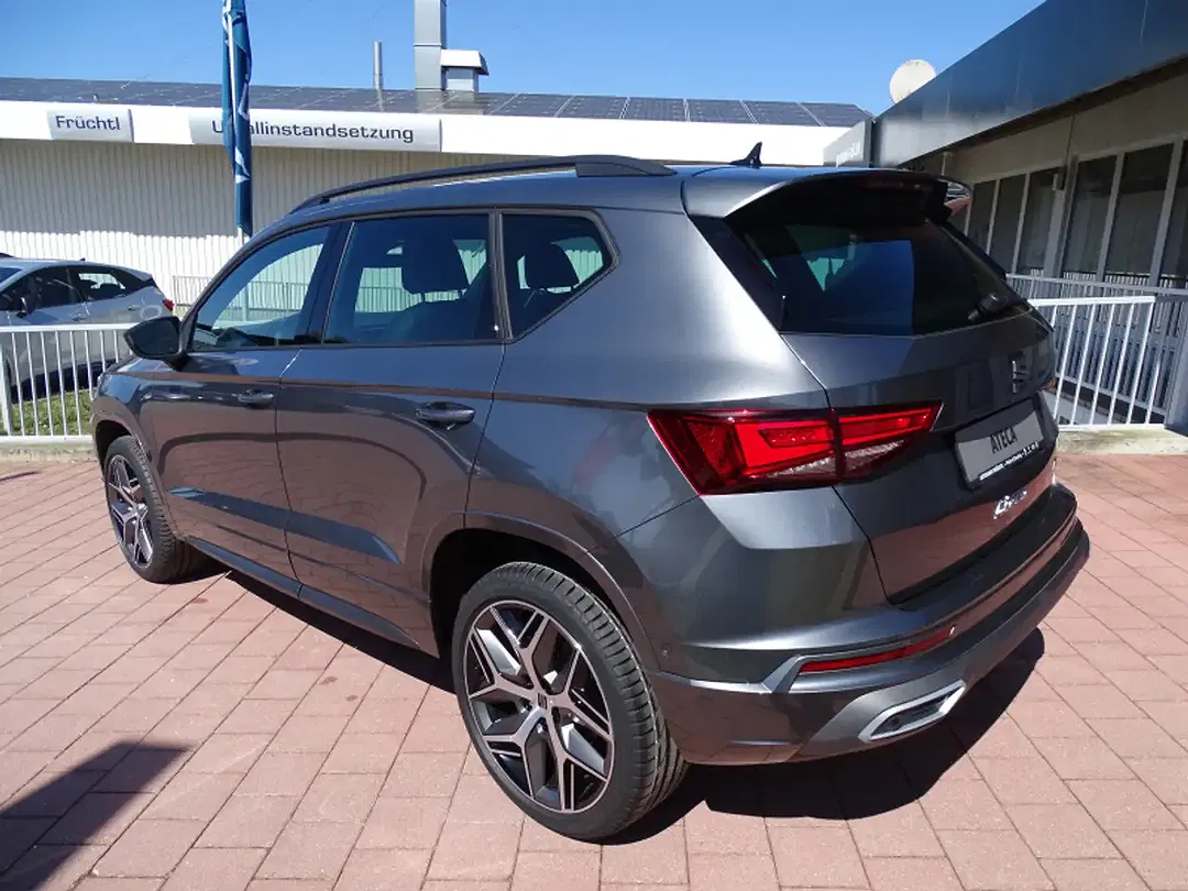 SEAT Ateca - Thumbnail 4