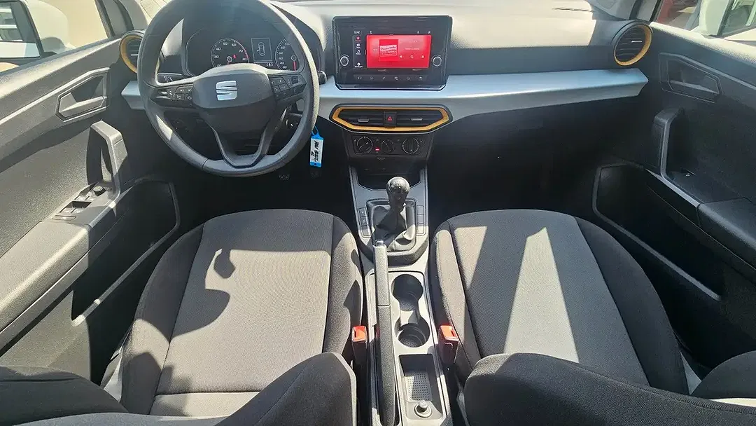 SEAT Ibiza - Thumbnail 11