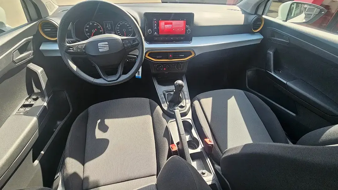 SEAT Ibiza - Thumbnail 3