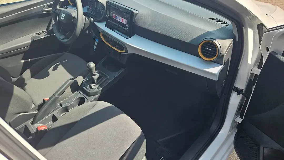 SEAT Ibiza - Thumbnail 6