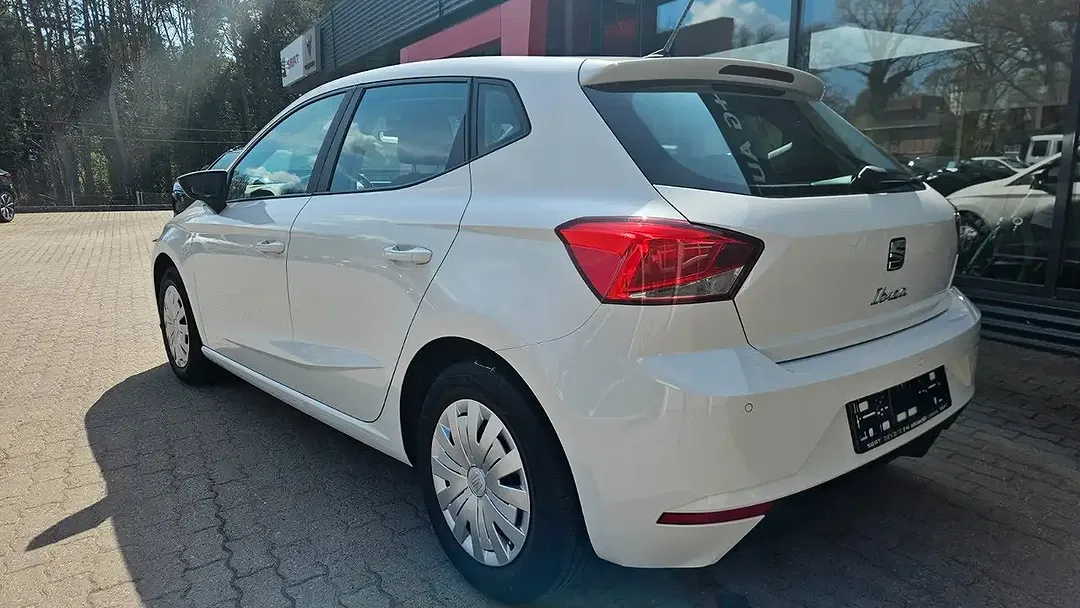 SEAT Ibiza - Thumbnail 9